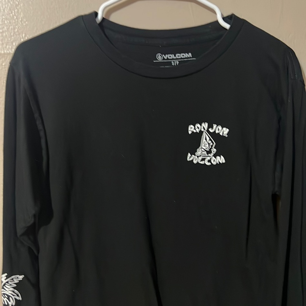 Volcom Ron Jon  mens small long sleeve t shirt